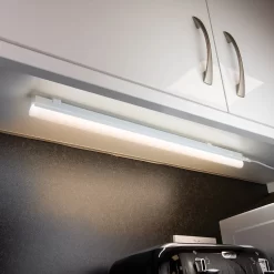 Arlec LED 9W Bar Light