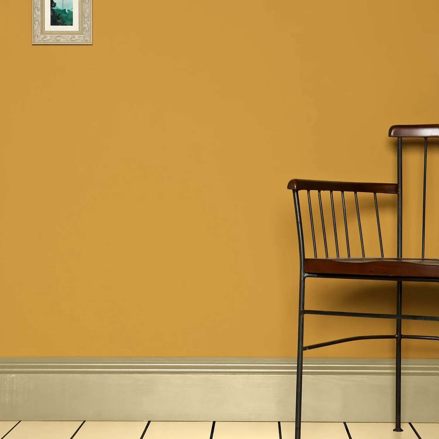 Farrow & Ball Full GlossPaint Sudbury Yellow - 750ml 6 Farrow & Ball Full GlossPaint Sudbury Yellow - 750ml - Image 4