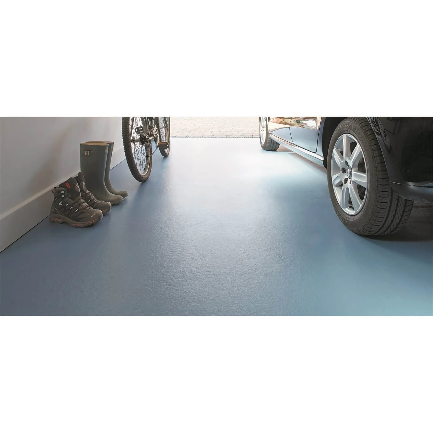 Ronseal Diamond Hard Slate - Garage Floor Paint - 2.5L 6 Ronseal Diamond Hard Slate - Garage Floor Paint - 2.5L - Image 4